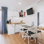 Haus Altenberger By We Rent, Summercard Included شقة
