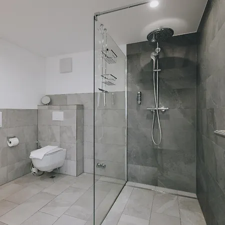 Haus Altenberger By We Rent * Zell am See