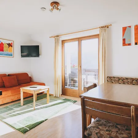Haus Altenberger By We Rent, Summercard Included Apartmán *